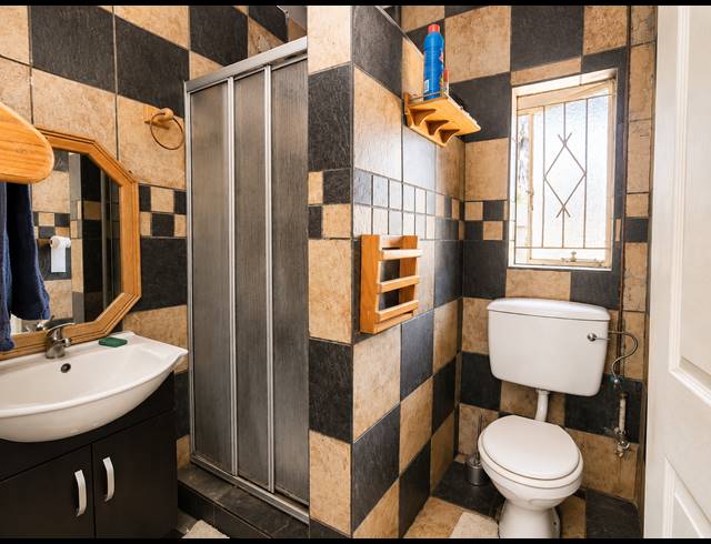 4 BEDROOM HOUSE FOR SALE IN THREE RIVERS